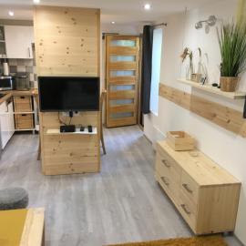 Modern Apartman Deluxe, hotel i Alsóörs