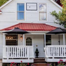 The Farmhouse Inn & Kitchen, 2 blocks from Downtown Whitefish, Montana