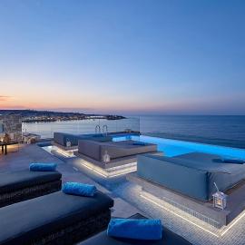 Seafront Apartments by Myseasight