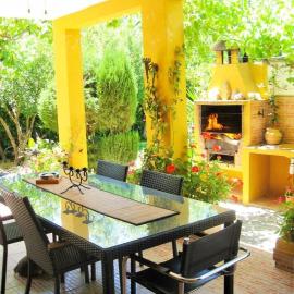 Casa Rural Los Membrillos, hotel u gradu Teba