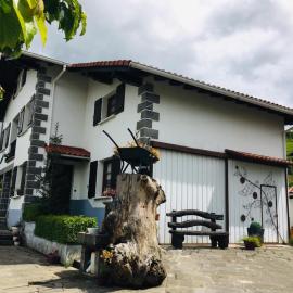 EKIALDE rural, hotel en Arantza