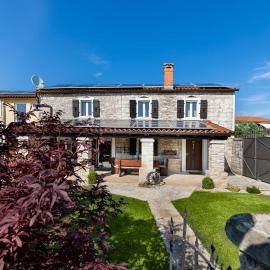 Holiday Home Ana