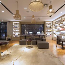 Atour Hotel (Taiyuan Zonggai Shifanqu): Taiyuan şehrinde bir otel