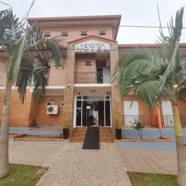 Viesnīca Hotel Amatista pilsētā Wanda