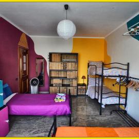 WAOBAB - We are one B&B – hotel w mieście Alzano Lombardo