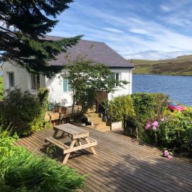Storr Apartments, hotel in Portree