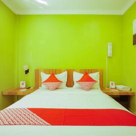 Orange Hotel