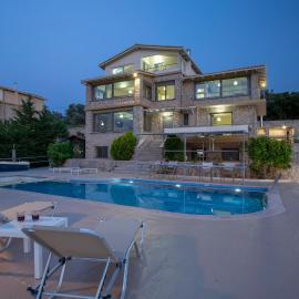 Silencio Villas, hotel in Lefkada