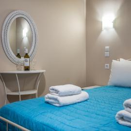 Camping & Rooms Kariotes