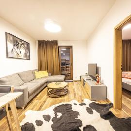 Apartmánový dom Poludnica - Chopok Juh, hotel en Tale