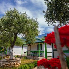 Chalet Ambel, hotel a Dhërmi