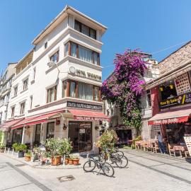 Tayahatun Hotel