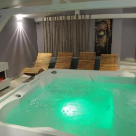 Viesnīca H49 Apartman Wellness & Spa - Adults only pilsētā Sovata