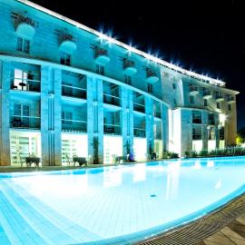 Onda Marina Residence Rta, готель у місті Марина-ді-П'єтразанта