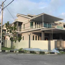 Family Homestay, hotel u gradu Taiping