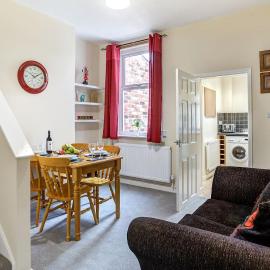 Cloud View Cottage, hotel u gradu Congleton