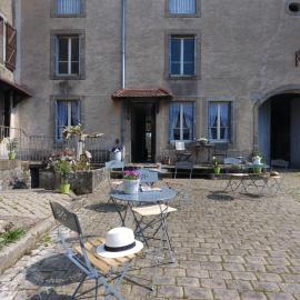 La Maison du Notaire - Chambre d'Hôtes - Huisdieren welkom, hotel a Melay