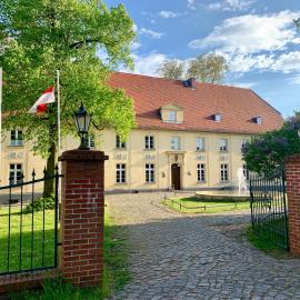 Schloss Diedersdorf, hotel v destinácii Diedersdorf
