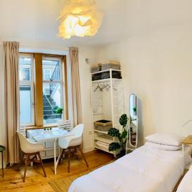21 Melbourne Place Studios, hotel in St. Andrews