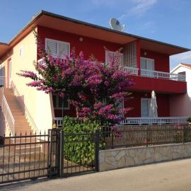 Apartments Renko, hotel in Stari Grad