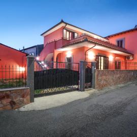 CASA VACANZE DA DANIELE, מלון במרתה