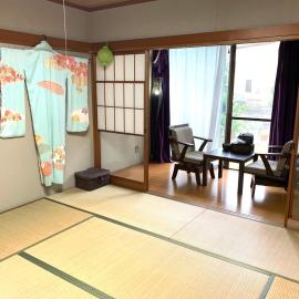 Koto House, hotel a Yachiyo
