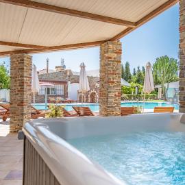 Bright Star, hotel u gradu Faliraki