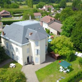 Chambres et Tables d'Hotes Les Breuils, hotell i Mariol