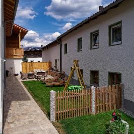 Freyung में, होटल Ferienchalet zum Lebzelter mit Sauna und Whirlpool