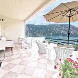 Bay Terrace Apartment, hotel in Donji Stoliv