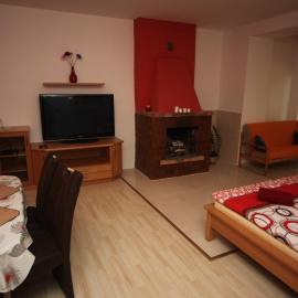 Penzion V Roklich & Apartments V Roklich, Hotel in Říčany