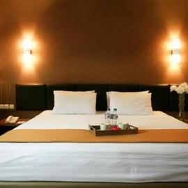 Raden Wijaya Hotel & Convention – hotel w mieście Mojokerto