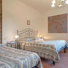 Agriturismo Isola Verde, hotel en Cerreto Guidi