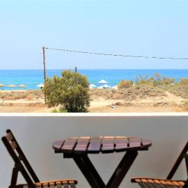 Nostos Plaka Beach