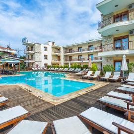 Nereides Hotel, khách sạn ở Hanioti