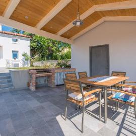 Holiday Home Frankica, hotel a Linardići