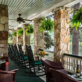 Lake Pointe Inn, хотел в МакХенри