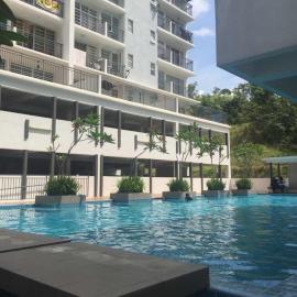 Spacious & Cozy Condo - Hijauan Heights Block C, Hotel in Kajang