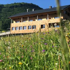 Wolfegg, hotelli Warthissa