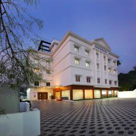 Kizhake Chālakudi में, होटल Hotel Sidhartha Chalakudy