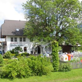 Landgasthof Pfeffermühle, hotel in Kötschach