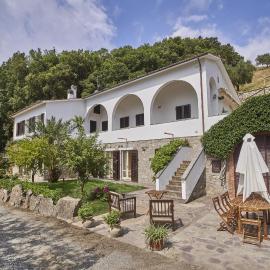 Marciana Hills Apartments – hotel w mieście Marciana