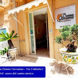 Residenza Donna Giovanna, готель у місті Тропеа