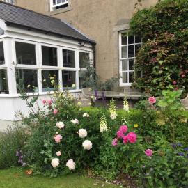 The Old Manse، فندق في Lowick