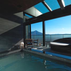 Lake Shikotsu Tsuruga Bessou AO no ZA, Hotel in Chitose