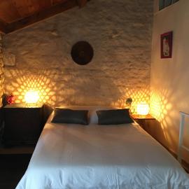 Zen au Marais Hammam Massages, hotelli kohteessa Maillezais