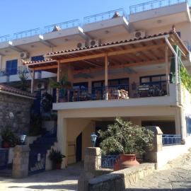 Gorgona Hotel, hotel em Skála Sykaminéas