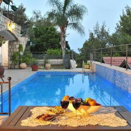 Bikta Banof, hotel em Rosh Pinna