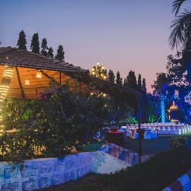 Pushp Vatika Resort & Lawns, hotel u gradu Navi Mumbaj