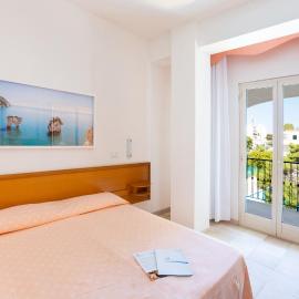 Hotel Mediterraneo, hotel di Vieste